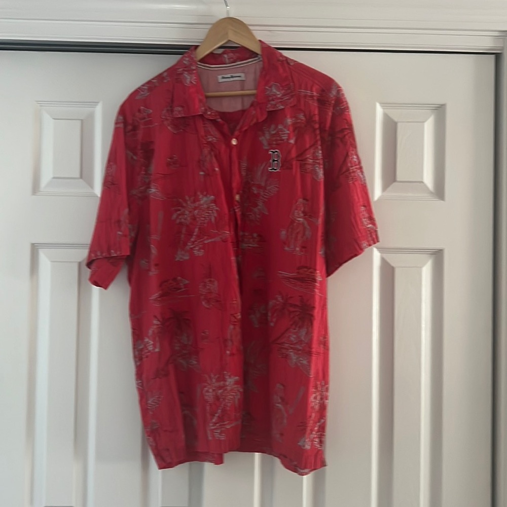 Tommy Bahama Hawaiian shirt - Boston Red Sox